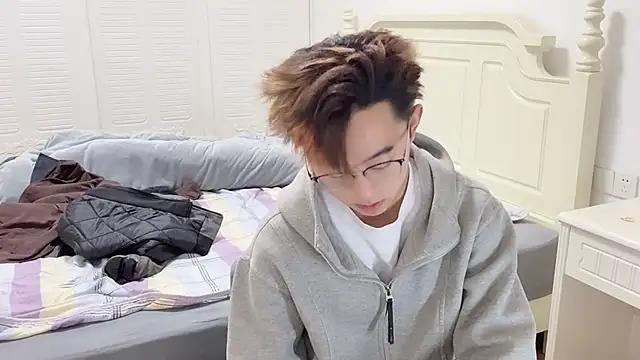 stxuguanhan - STxuguanhan's free webcam