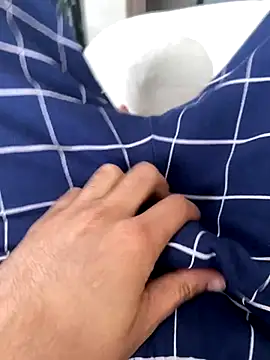 Kralenes2133 live cam screenshot male on SexOnline.top – Live Cams, Videos, GIFs & Chat