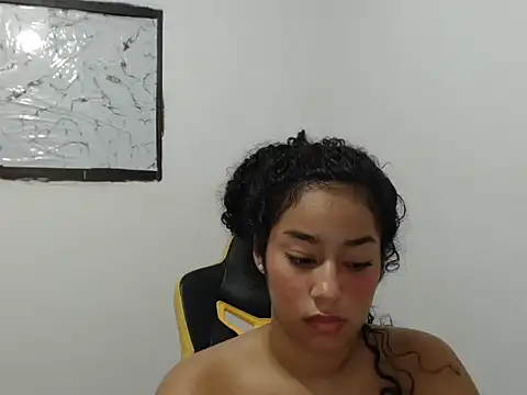  emily_stars1 chat room