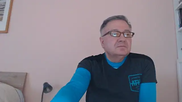 you6me - YOU6me's free webcam - UK Sex Cams