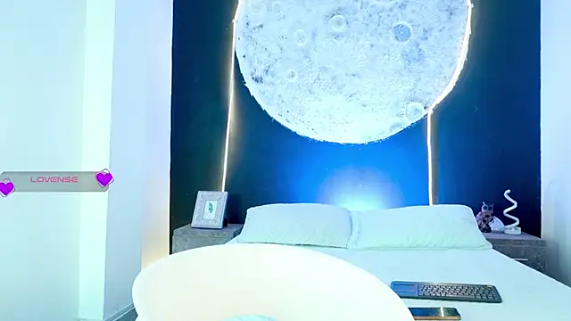 IvannaVolk_ webcam stripchat model stream image