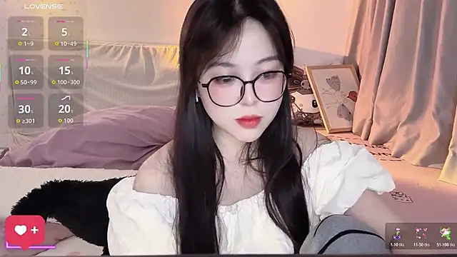 -angela - -Angela's free webcam