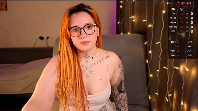 The_Full_Red_Moon live cam screenshot female on Gratis Show – Free Live Cams