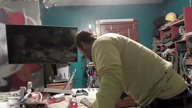 charactrzero (Ask my age) - Get naked stay naked