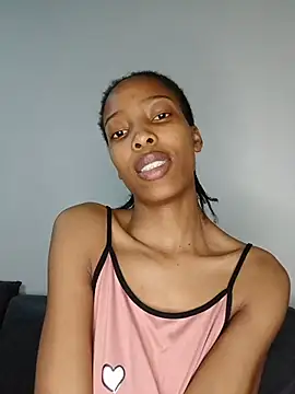  MsParisSmith chat room