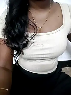 Tamilmallu-duskygirl03