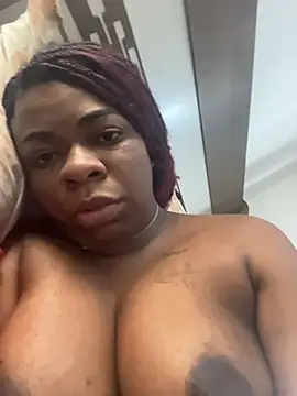 priihmedeiros - Priihmedeiros's free webcam - UK Sex Cams