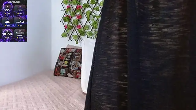 valerythunder - ValeryThunder's free webcam - UK Sex Cams