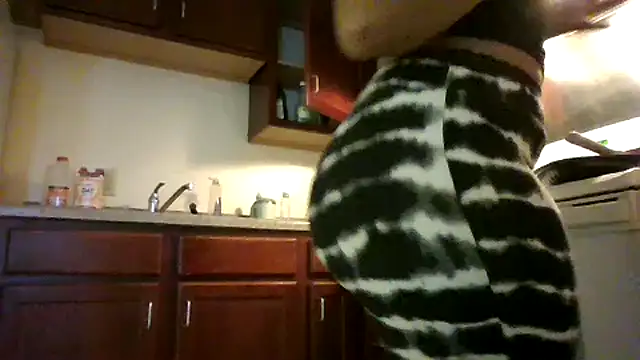 bhadglitz - Bhadglitz's free webcam