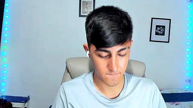 babymaik (M twink) - cumshow