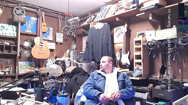 itsjameswebbscope (Ask my age) - #american #bisexuals #brunettes #cam2cam #daddies #ejaculation #hd #luxurious-privates #masturbation #muscular #recordable-privates #recordable-publics #shower #small-audience #smoking #twerk #white