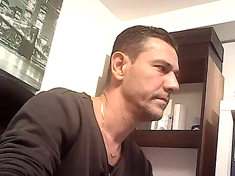 mastercharisma35 (Ask my age) - only private okey.... like tips please..