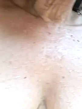 maturexxxnaughty (F milf) - milk in my ass