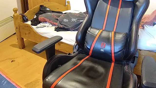 kmlbi26 (M young) - wale z twarza