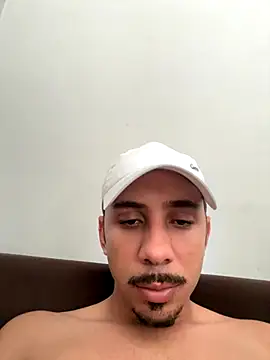 Jotamecc2 live cam screenshot male on SexOnline.top – Live Cams, Videos, GIFs & Chat