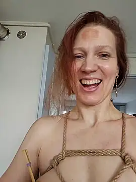 Exhibitionsplit Live Webcam on Stripchat