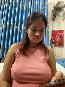 bollozzy_89 (F milf) - buy a house