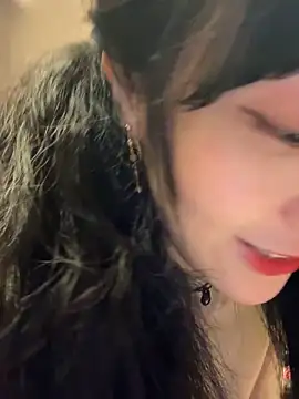 etherealcat33 (Ask my age) - 黑牛3min