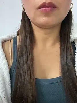 milky-milk (F milf) - please help me make money to buy medicin