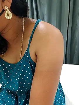 Tamil_Shalini_Lustyy