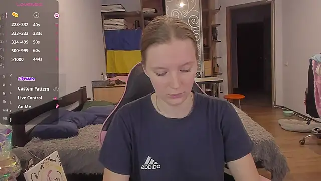 mary_blu - Mary_Blu's free webcam - UK Sex Cams