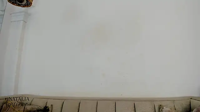 Live sex cam di natalia_aguirre1