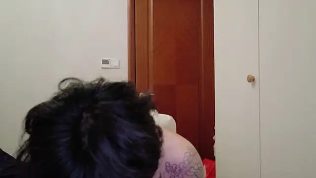 hangzi-0011 (M twink) - 新人刚开播 有喜欢的支持一下