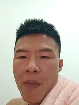 tian7788 (Ask my age) - 完成就激情開票表演