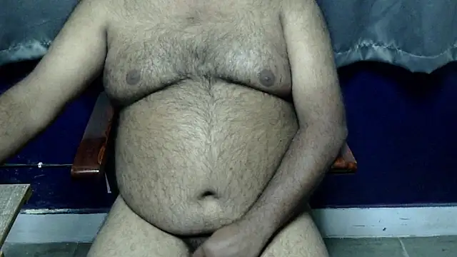 hairysubcub_70 (Ask my age) - Welcome To Daddy's Room. Make Daddy Cum.
