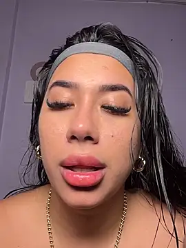 kiim_taaylor (F young) - fuck my soapy pussy 💦💦