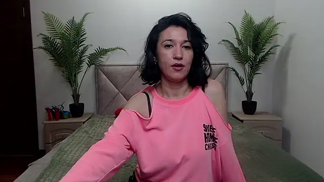 cameronenns (F milf) - for a new Lovens toy