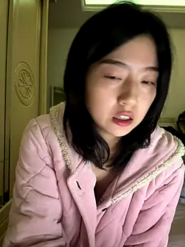 olivia-l (F young) - 脱衣检查两分钟