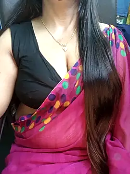 bhanu-sharma (F milf) - Oil neval  show