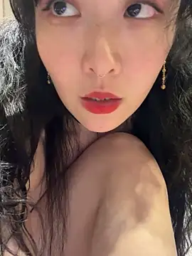 etherealcat33 (Ask my age) - 黑牛3min