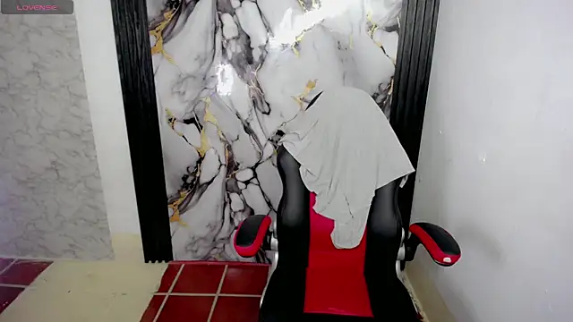 im_david02 (M twink) - show cum in public #  2