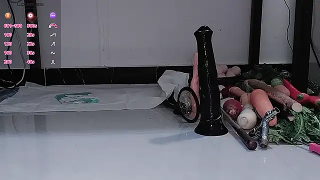 Lucky-xiuxiu live cam