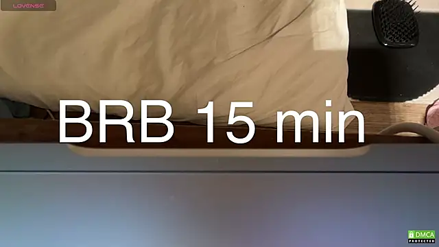 electric_babe (F teen) - topless handjob w/ eye contact 2 min