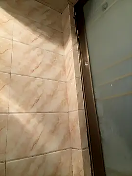 dai521112 (F young) - 全裸插入小粉