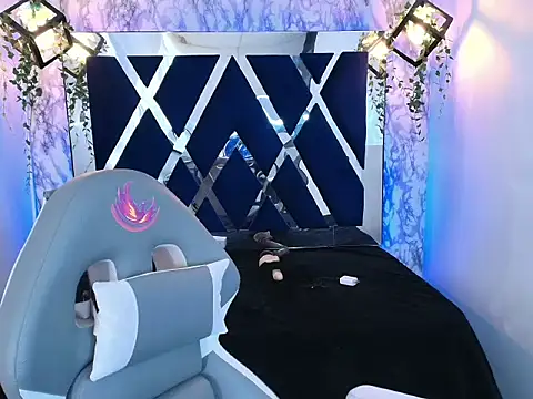 violet_m - Violet_m's free webcam - UK Sex Cams