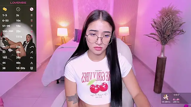 antonella_grayy - Antonella_Grayy's free webcam - UK Sex Cams