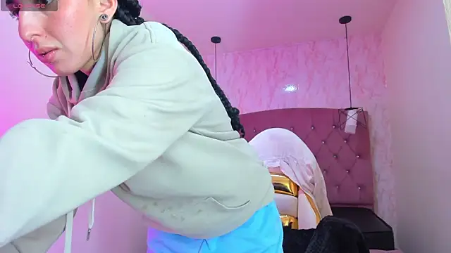 iris__77 - Iris__77's free webcam