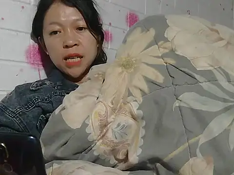 kim_mon - Kim_mon's free webcam