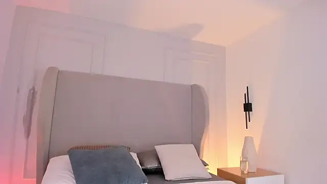 chloe_d (F young) - RIDE