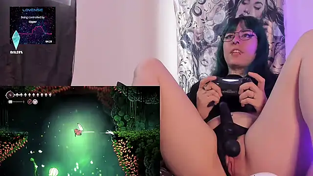 hisato111 (Ask my age) - Control me while i play 5 mins