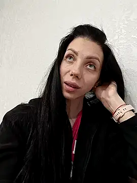 princessa99885 (F milf) - Lick your finger for 1 minute