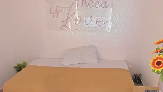 shantallknowless (F milf) - Anal show with dildo 🤠