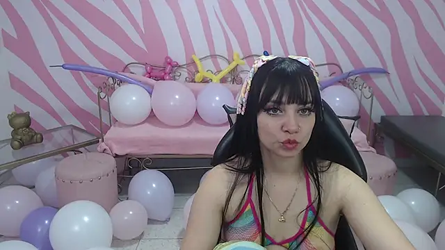 saabrina_ (F young) - 🐾Dripping milk over my tits🐾