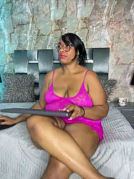 aranzalatinblaks1 (F milf) - 2 penes en   my   pussy