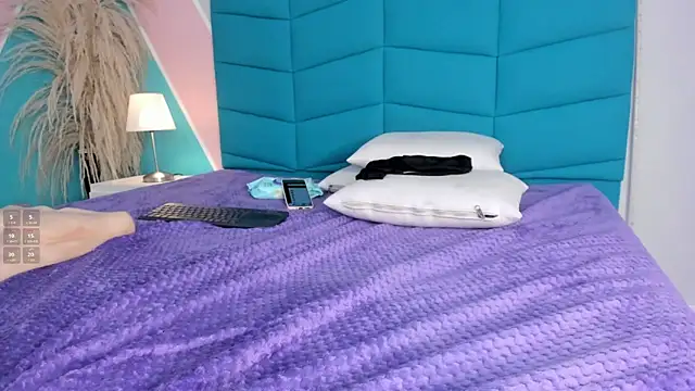 kylie_wilsson (F young) - lush in the ass