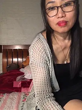 vitamin_sexy (F milf) - fuck me ( đụ em đi)💦💦🦋🫦👅